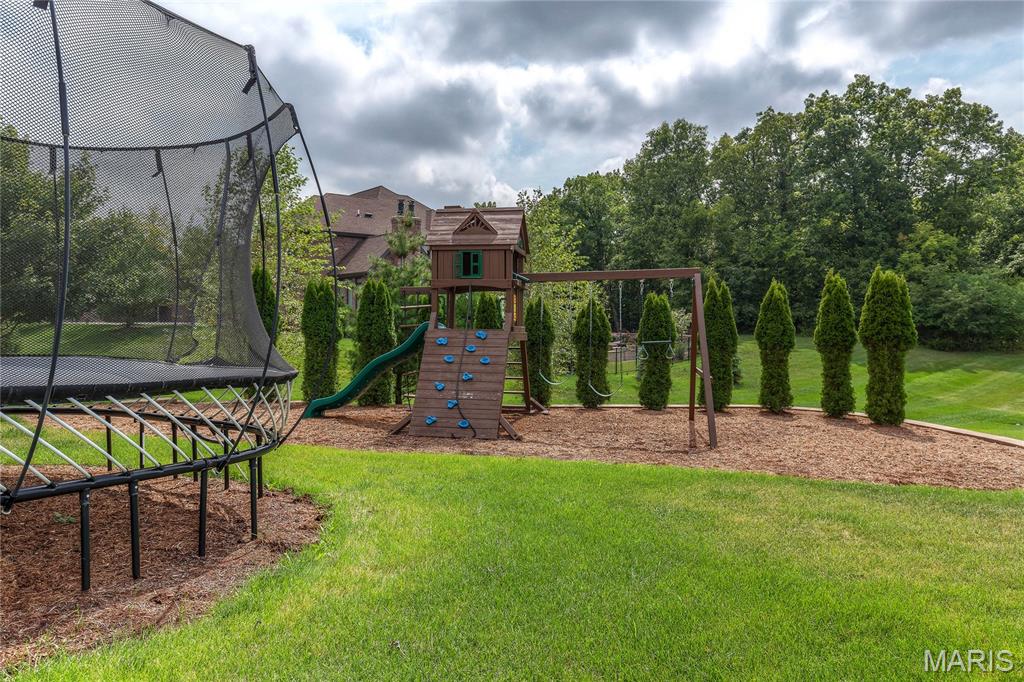 Town & Country Manor - Residential