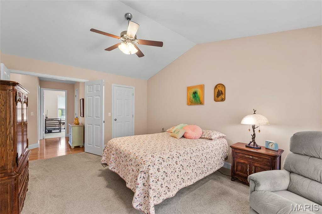 Columbia Lakes Iv - Residential
