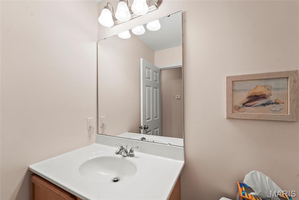 Columbia Lakes Iv - Residential