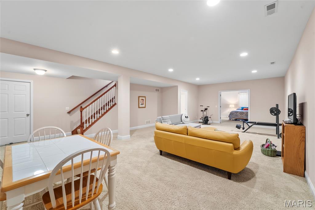 Columbia Lakes Iv - Residential