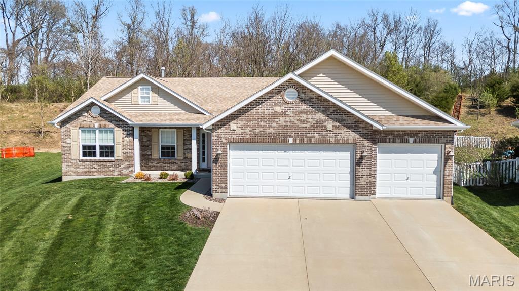 Columbia Lakes Iv - Residential