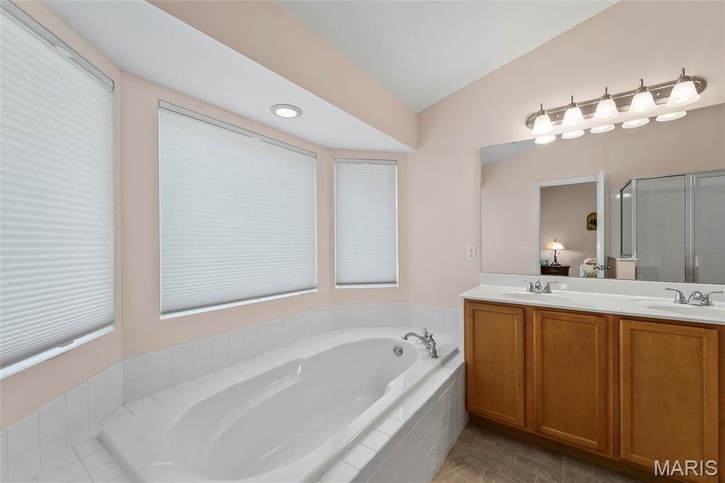 Columbia Lakes Iv - Residential