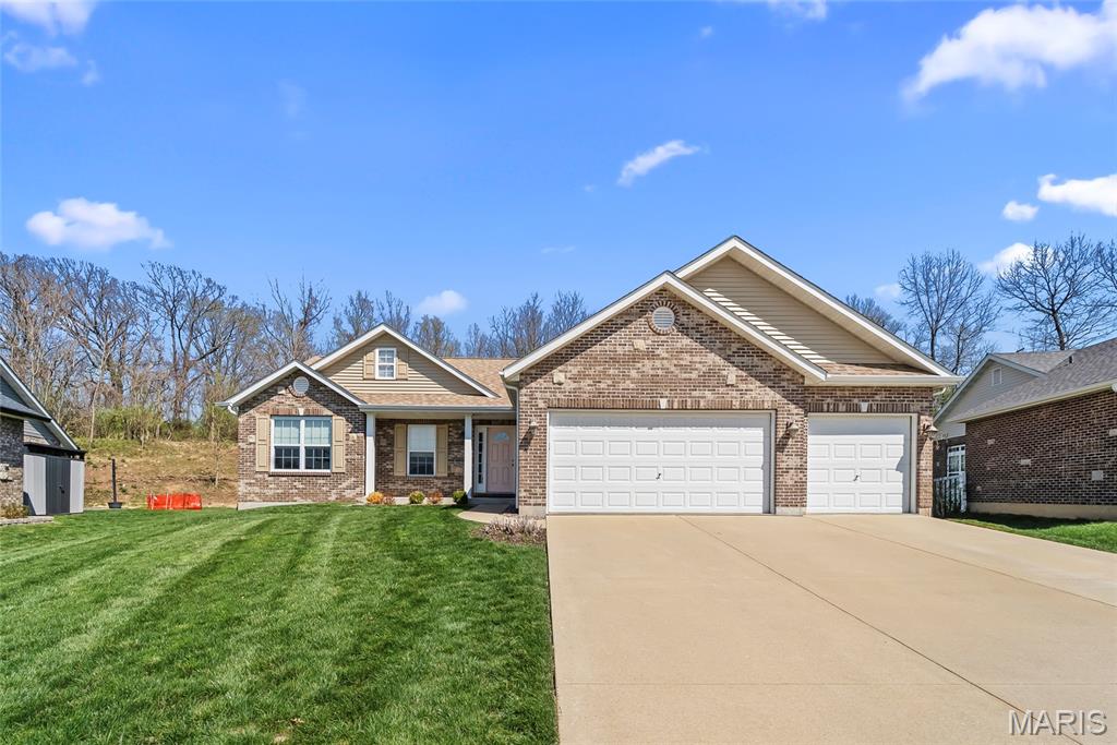 Columbia Lakes Iv - Residential