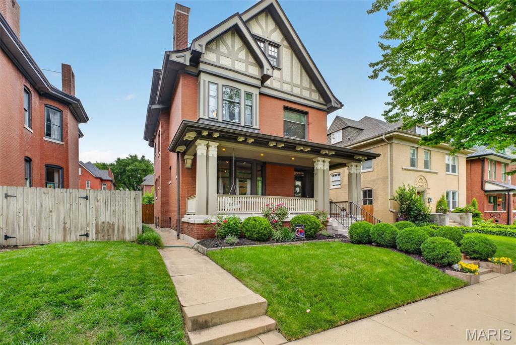 Compton Heights - Residential