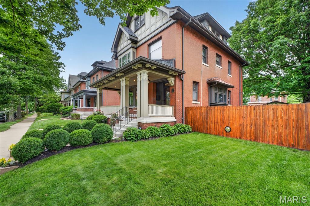 Compton Heights - Residential