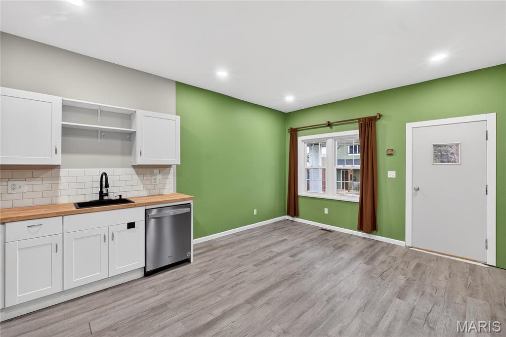 Dowling Heights Add - Residential Lease