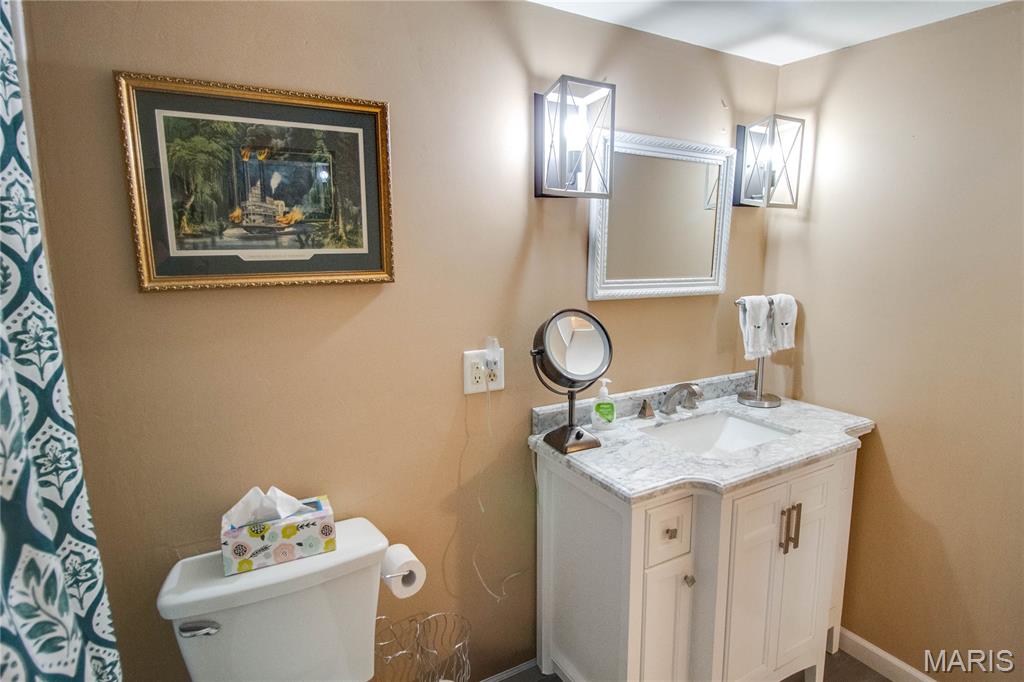 Arrow Wood Manor Condo - Residential