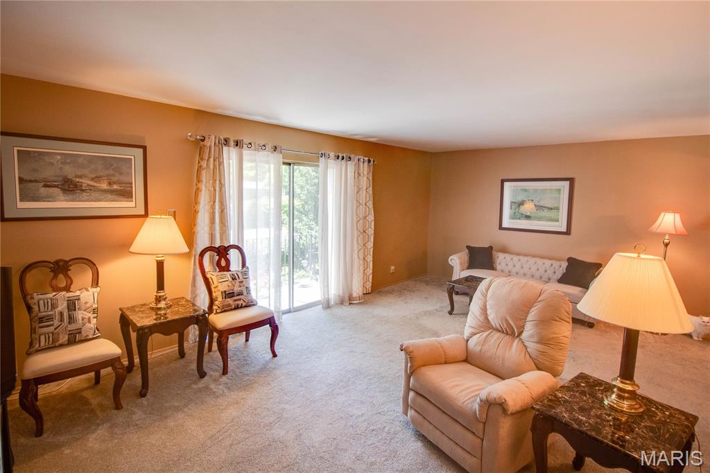 Arrow Wood Manor Condo - Residential