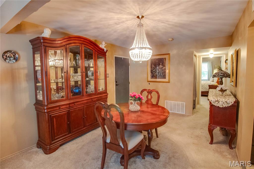 Arrow Wood Manor Condo - Residential