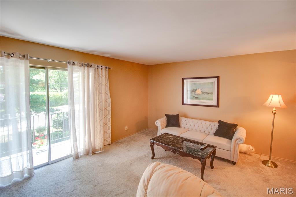 Arrow Wood Manor Condo - Residential