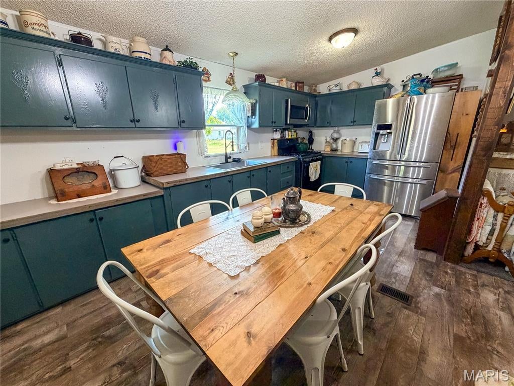 Not in a subdivision - Residential