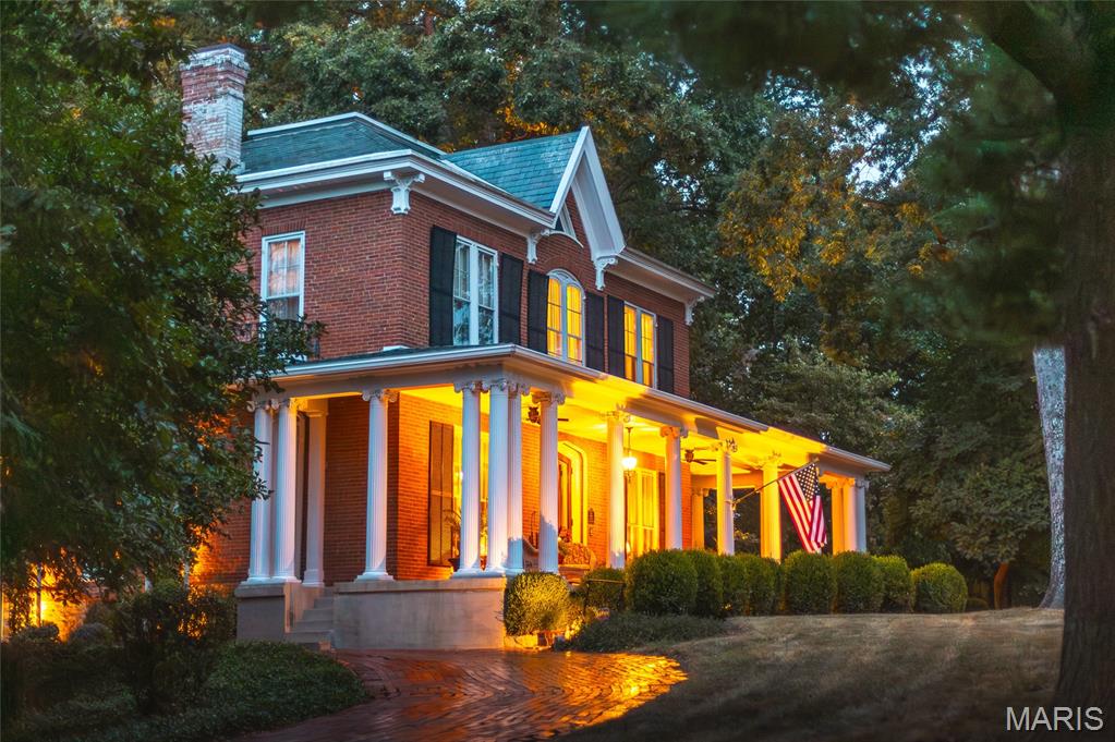 1014 Henry Street is a rare opportunity to own one of Alton’s most historic homes.  The 5 bedroom , 4 Bathroom, was built around 1850 and went through a major update and transformation to modern efficiency done by Miller and Maack.   The home features 4,182 square ft and is perfectly positioned on the historic Henry Street of Alton.  Alton, which is regarded as one of the most historic and innovative cities in the entire St.Louis region is just minutes from downtown St.Louis and the home easily connects to all of the regions connective highways.  This masterpiece is elegant and highly functional for entertaining guests or accommodating a larger family.  Do not miss out, schedule a private viewing today.