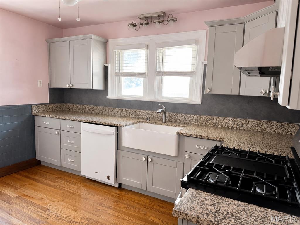 Eminence Terrace - Residential