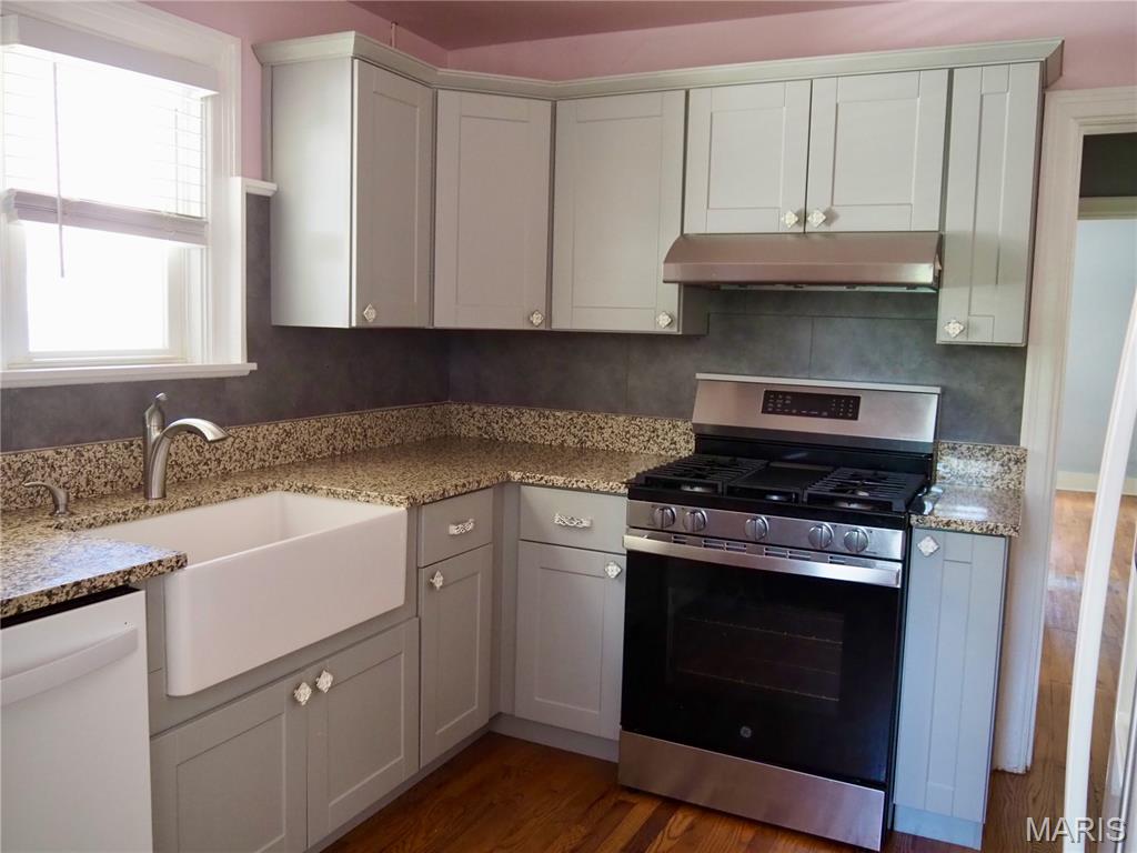 Eminence Terrace - Residential