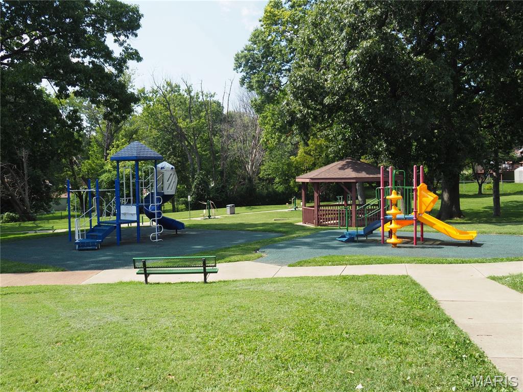 Eminence Terrace - Residential