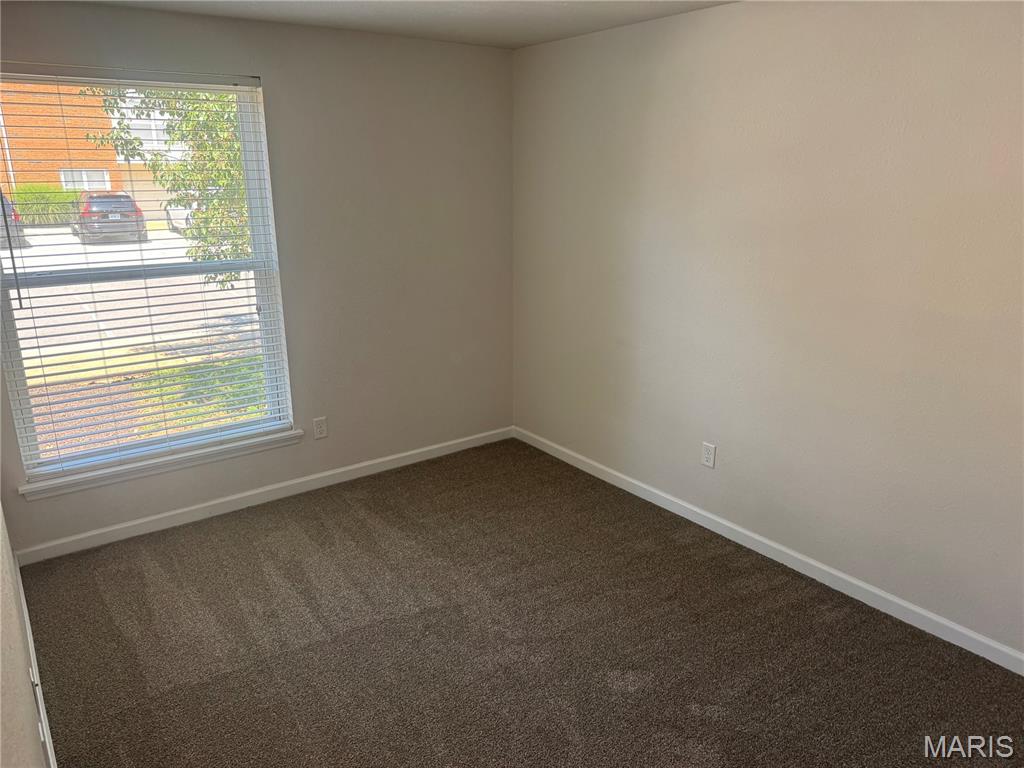 Greenbriar Condo - Residential