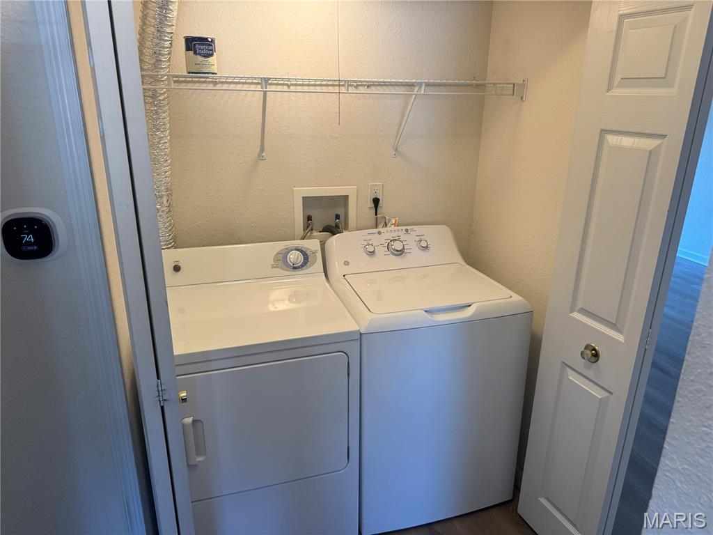 Greenbriar Condo - Residential