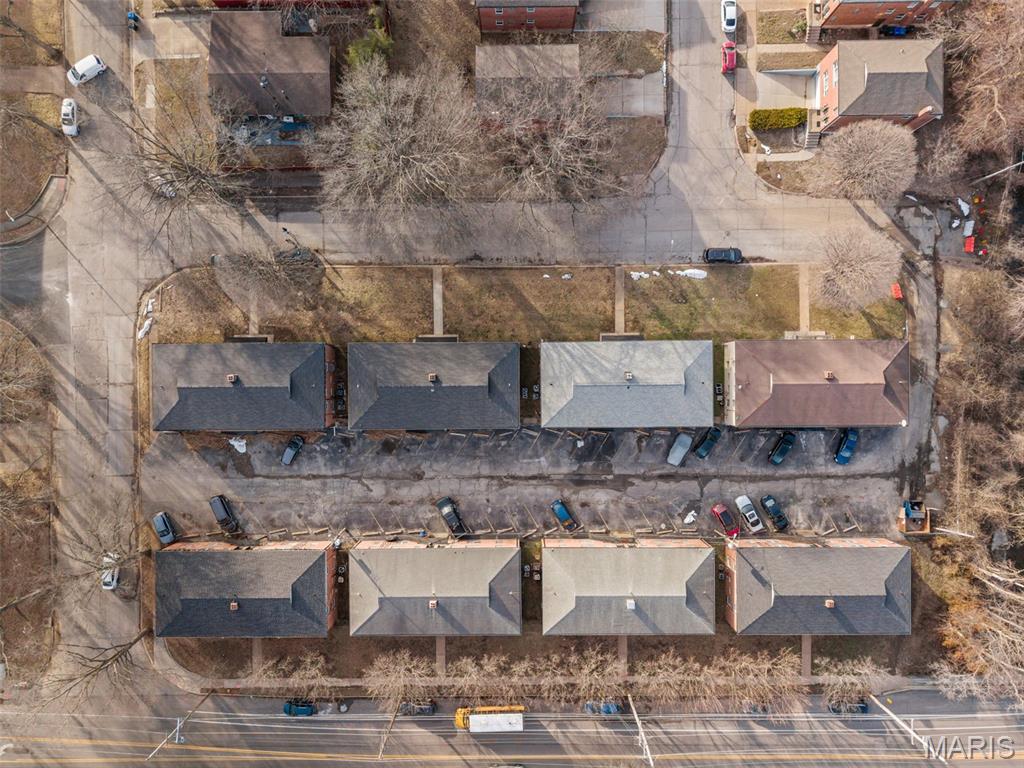 Blackberry Terrace 2nd Add - Residential Income