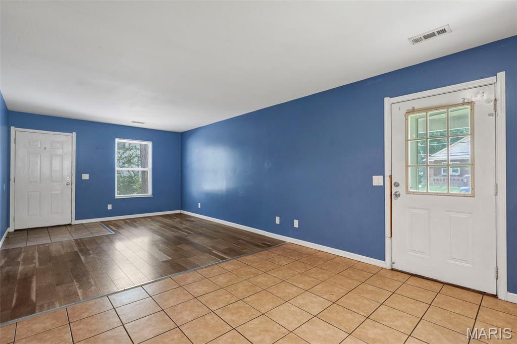 mcelheneys add - Residential Income