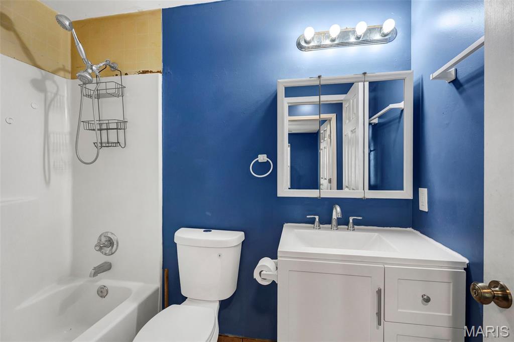 mcelheneys add - Residential Income
