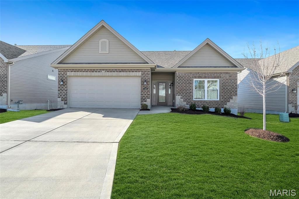 Villas At Dardenne Place - Residential