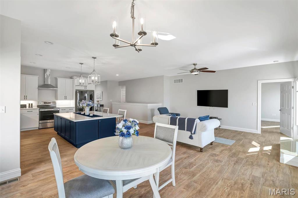 Villas At Dardenne Place - Residential