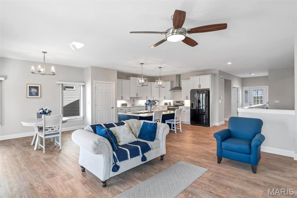 Villas At Dardenne Place - Residential