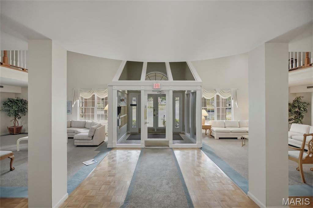 Villas At Golfview - Residential