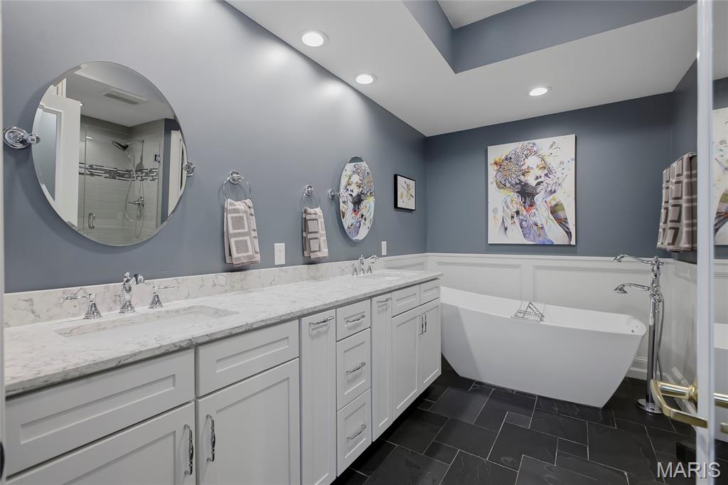Villas At Golfview - Residential