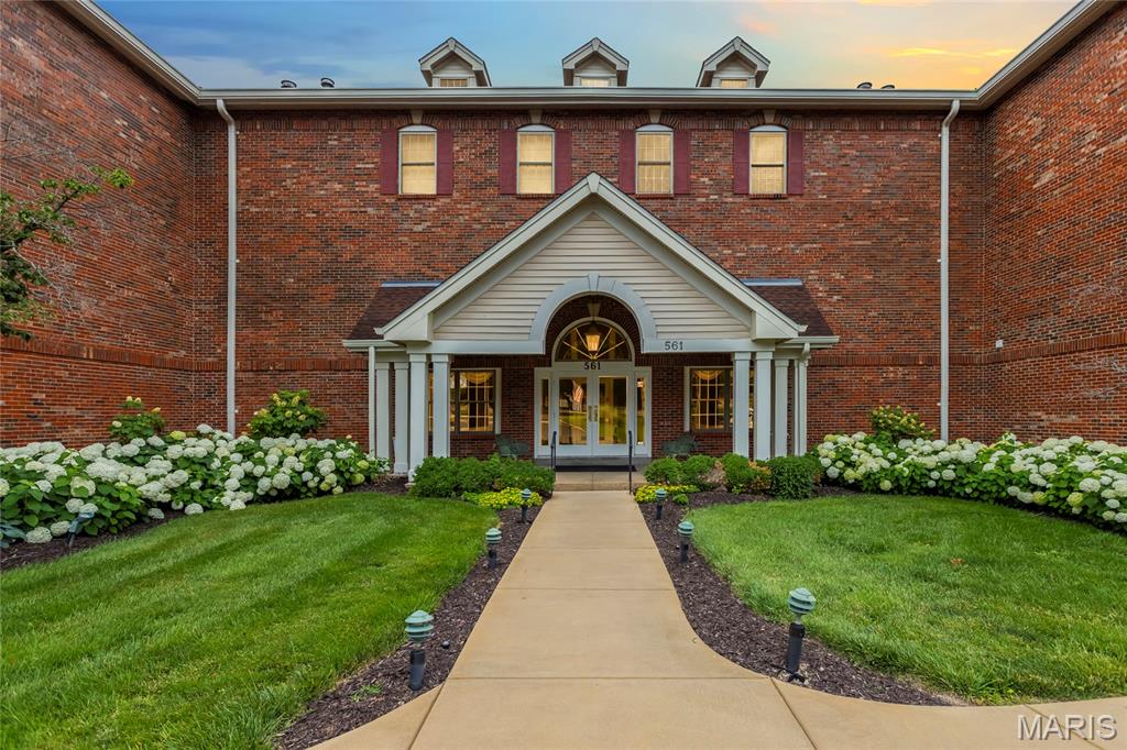 Villas At Golfview - Residential