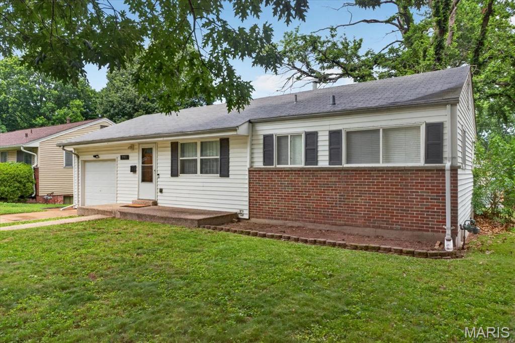 Florissant Park - Residential