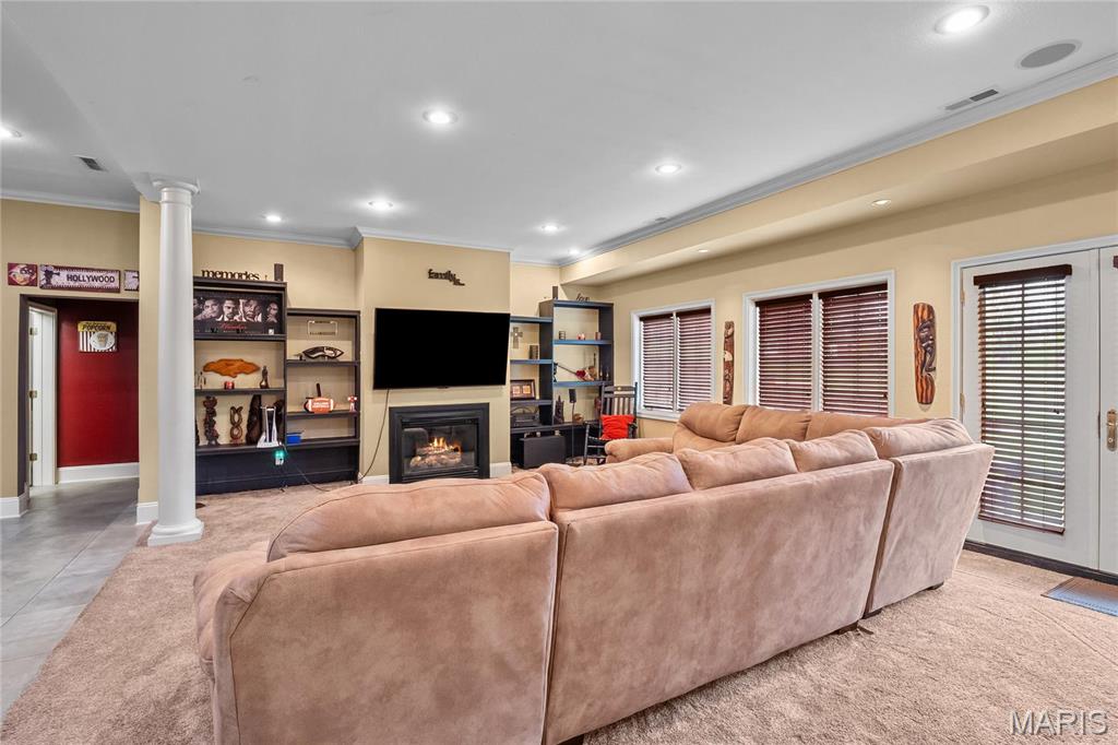 Crown Pointe - Residential