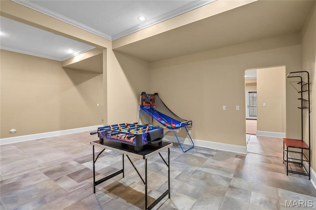 Crown Pointe - Residential