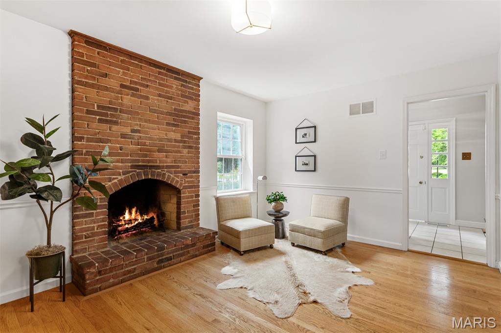 Colonial Park Lts 14 Thru 18 Resub - Residential
