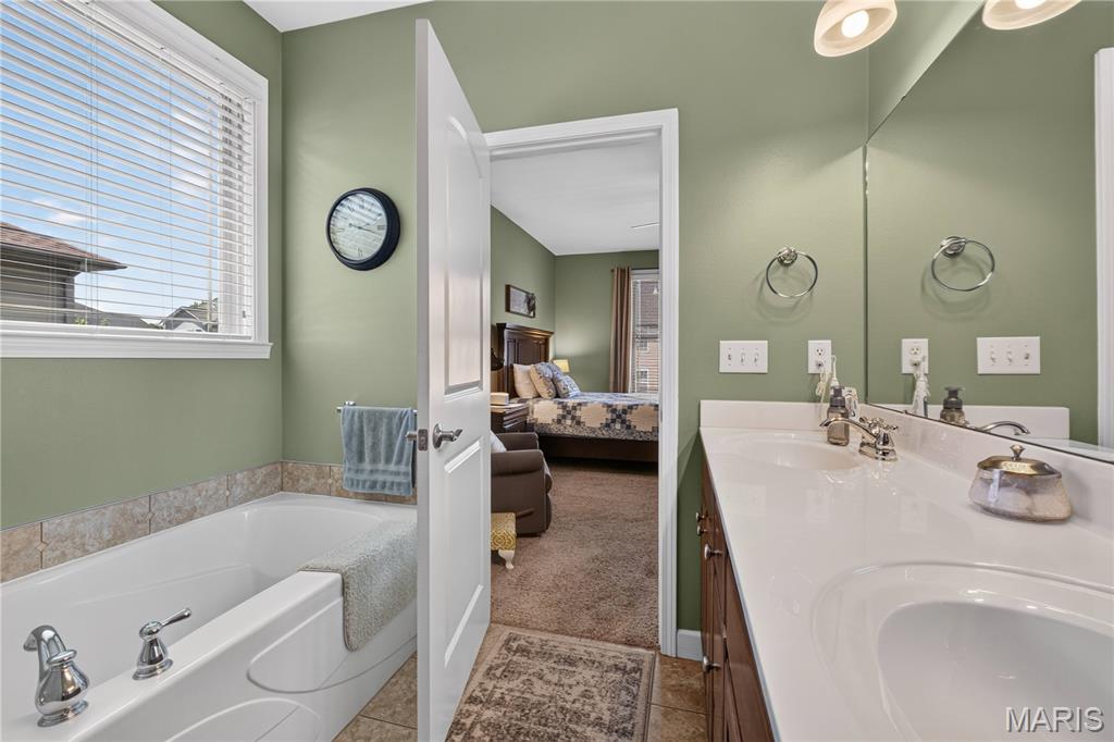 Windsor Creek - Residential