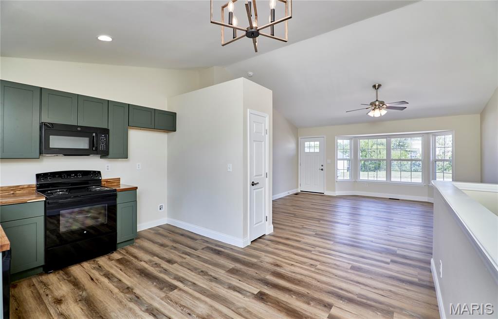 Eagles Bluff - Residential