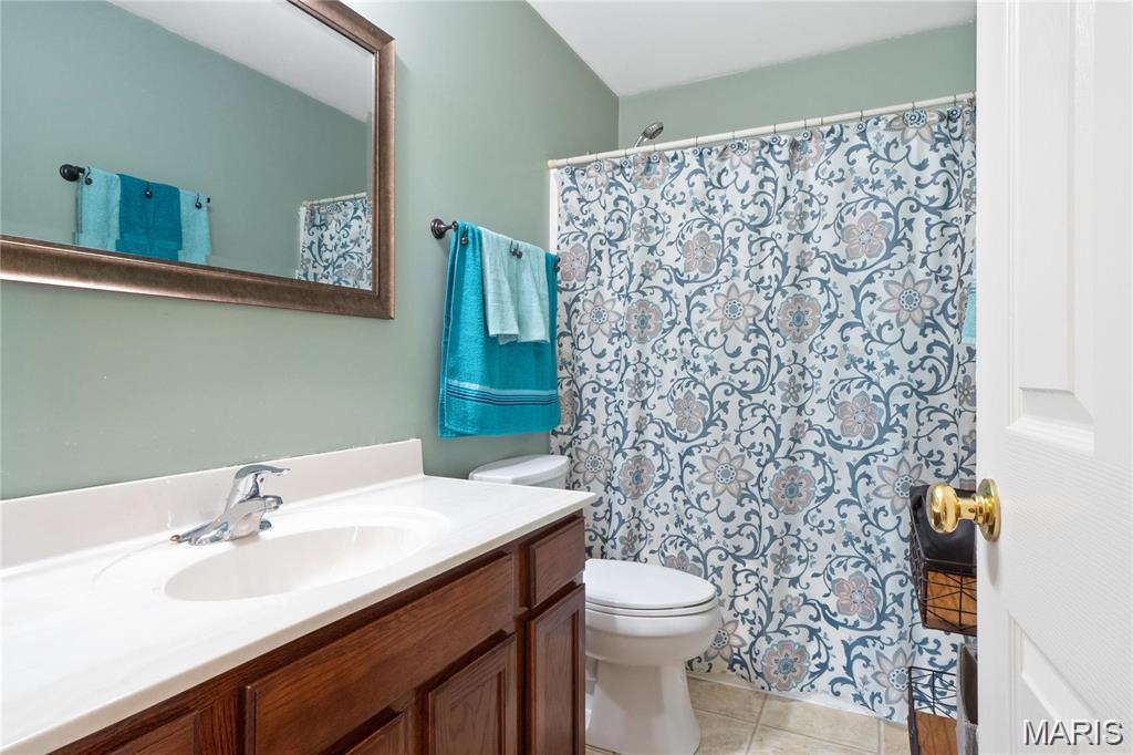 TOWNSEND SQUARE - Residential Lease