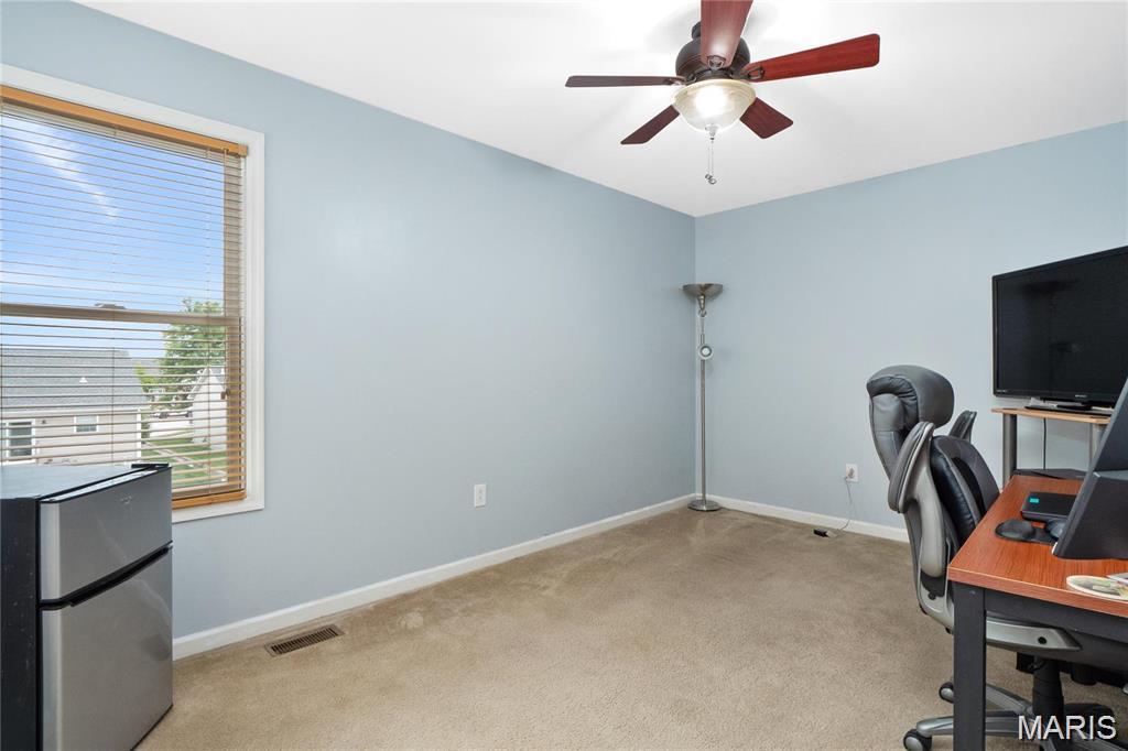 TOWNSEND SQUARE - Residential Lease
