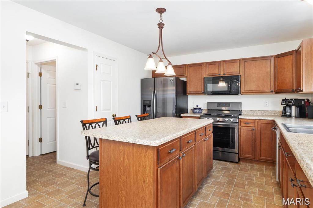 TOWNSEND SQUARE - Residential Lease