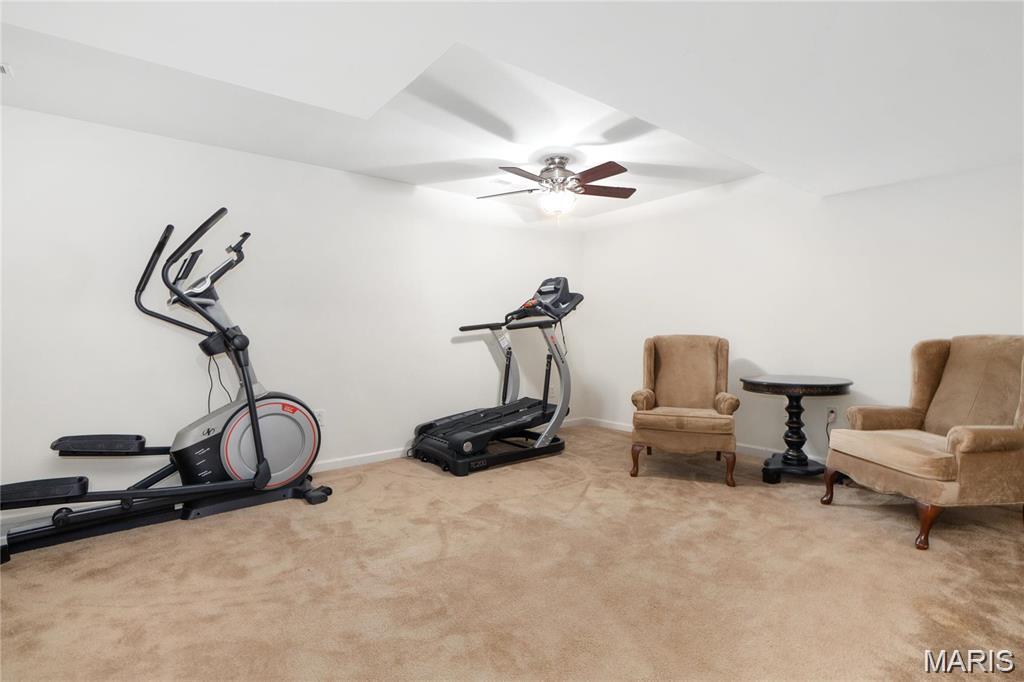 TOWNSEND SQUARE - Residential Lease