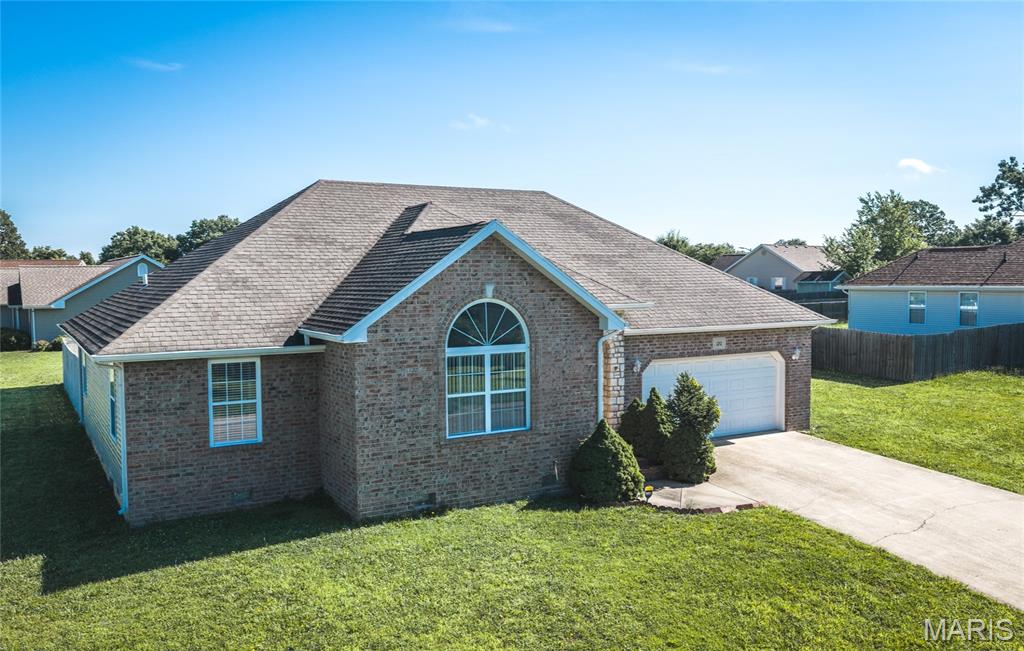 120 Mesa Dr in Waynesville offers easy one-level living in the popular Summit Subdivision, just a quick drive to Fort Leonard Wood, shopping, dining, schools, and everyday conveniences. This 3 bedroom, 2 bathroom ranch features 1,591 sq ft, a 2-car garage, and a 0.30-acre corner lot. The comfortable layout includes a spacious living area, functional kitchen and dining space, and a primary suite designed for everyday ease. Whether you are looking for a personal home, PCS-friendly location, or investment opportunity, this property delivers a strong combination of location, livability, and access to the Waynesville, St. Robert, and Fort Leonard Wood area. Buyer to verify all information.