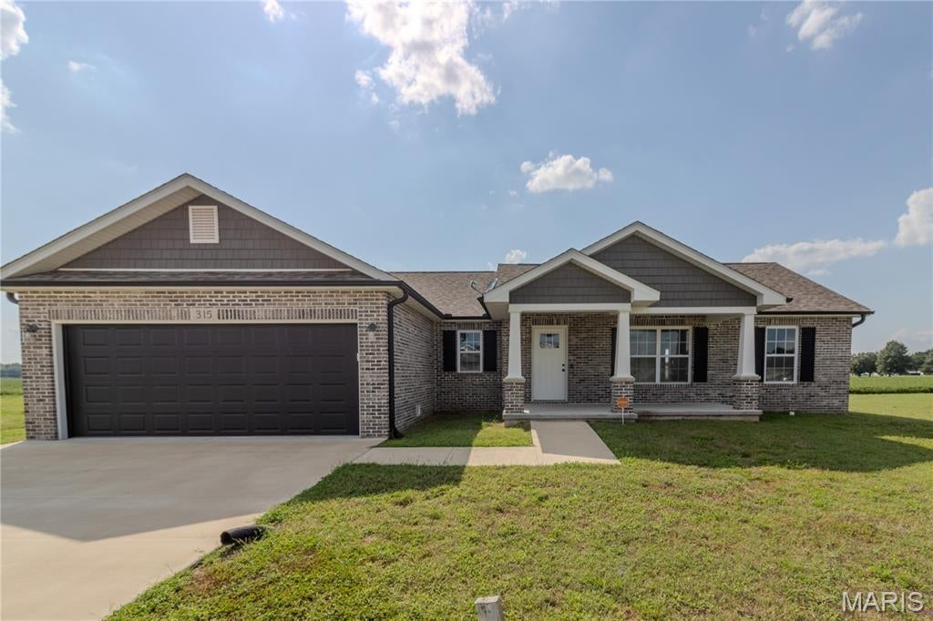 Saddleridge South First Add - Residential