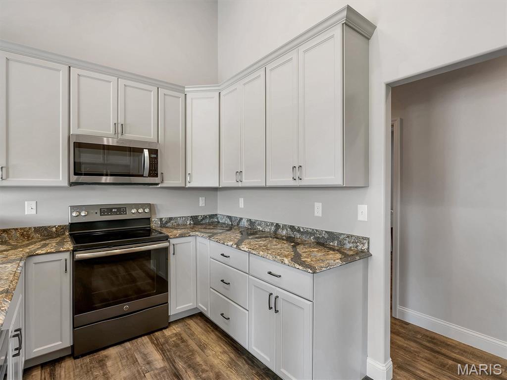 Eastland Oaks - Residential