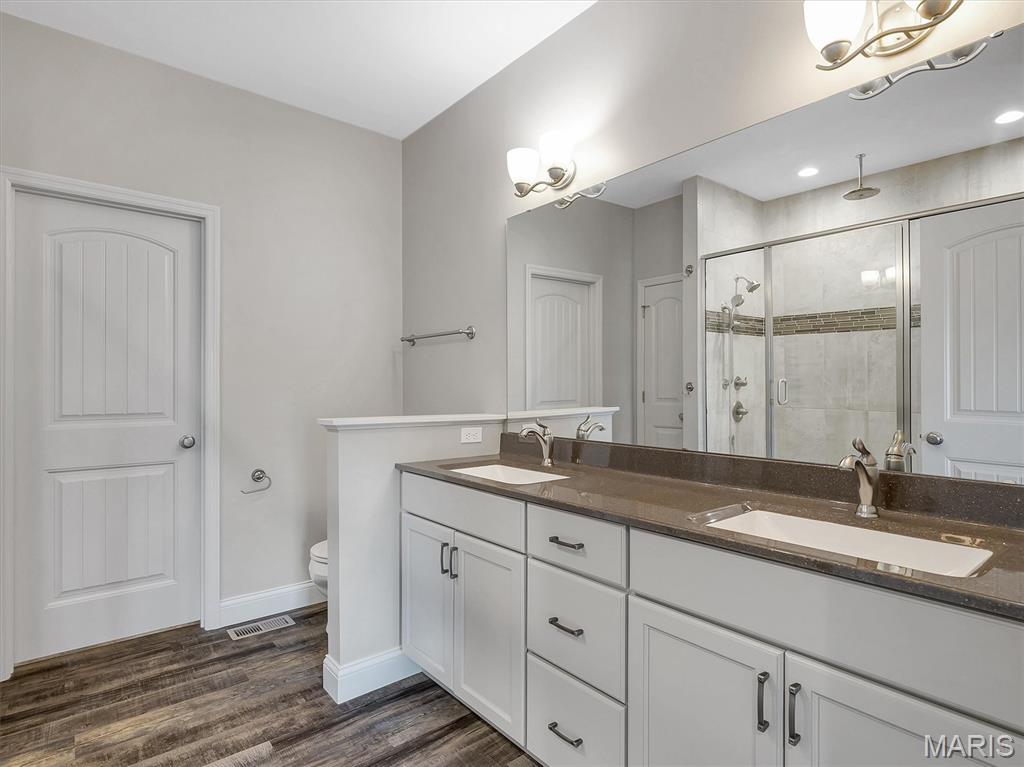 Eastland Oaks - Residential