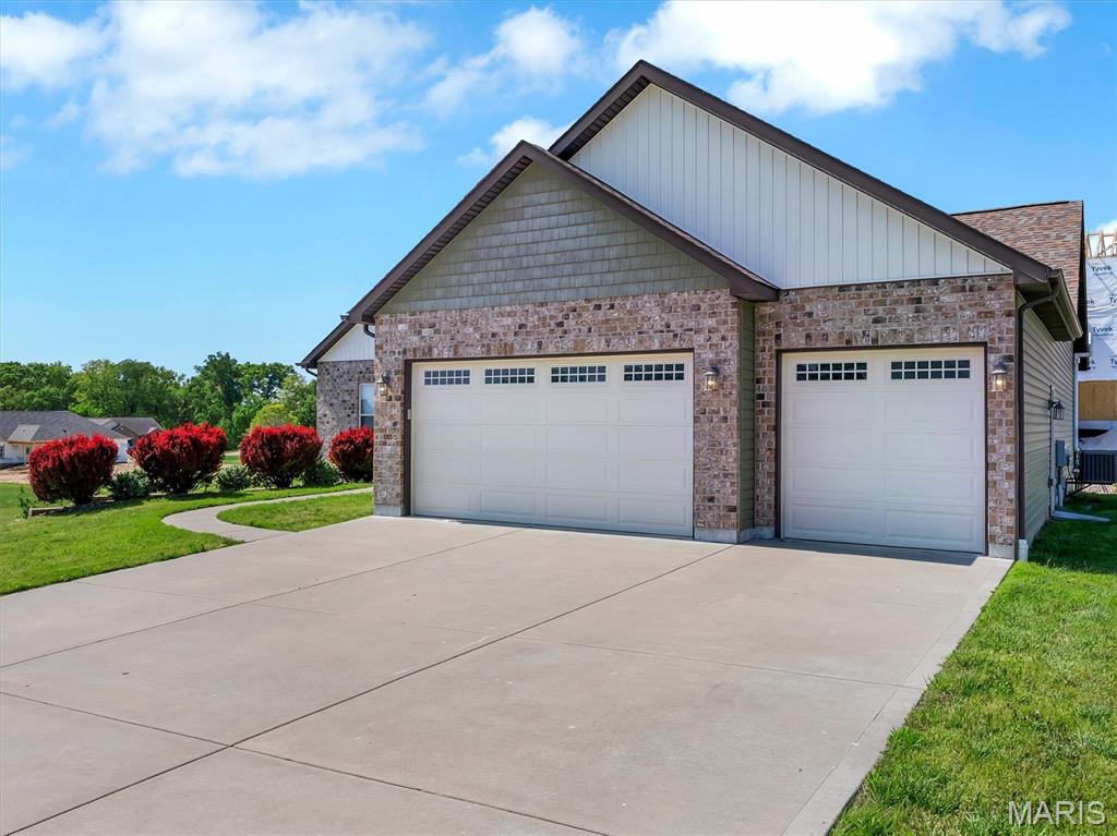 Eastland Oaks - Residential