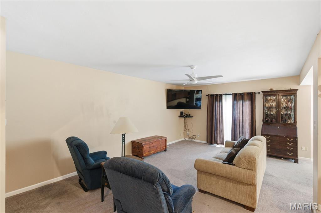 Oakville Commons Condo - Residential