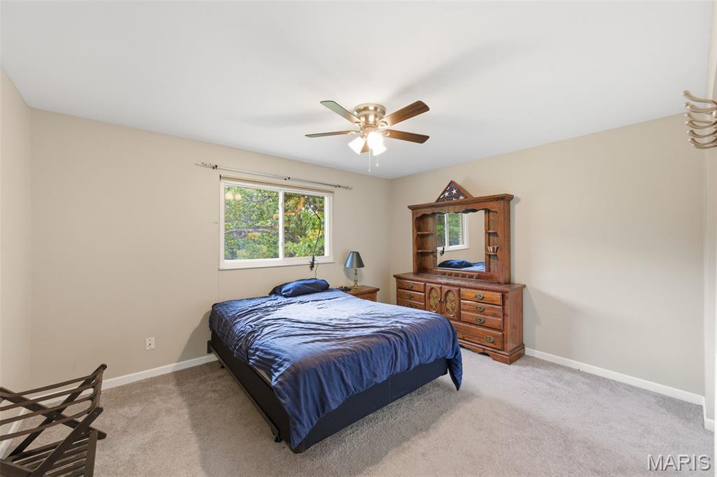 Oakville Commons Condo - Residential
