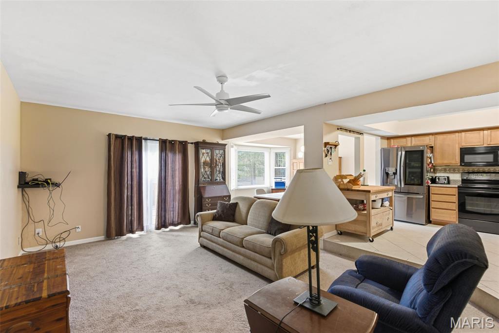 Oakville Commons Condo - Residential