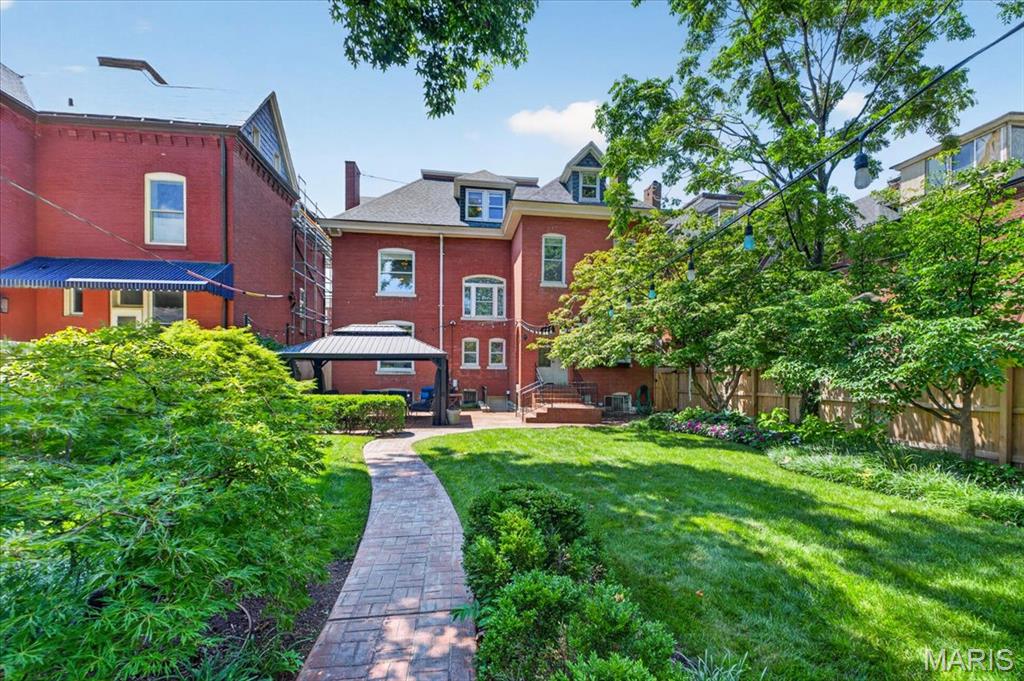 Forest Park Place - Residential