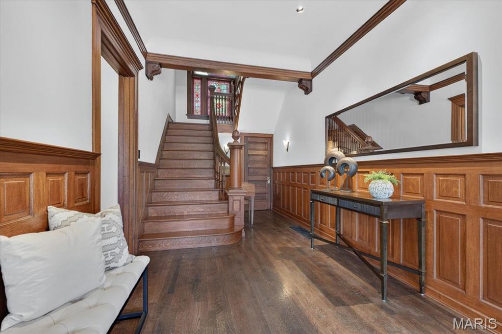 Forest Park Place - Residential